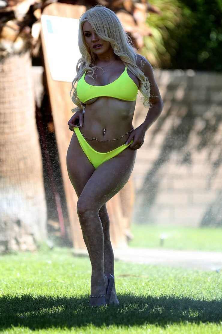 courtney stodden flaunts her assets in yellow bikini - Courtney Stodden Hot Bikini Pictures | TV Personality Courtney Stodden Lingerie Photos