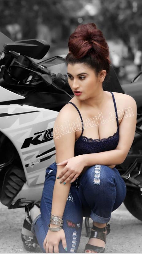 gunnjan 22 - Deadly Affair actress, Gunnjan Aras raises heat with her latest hot photoshoot.