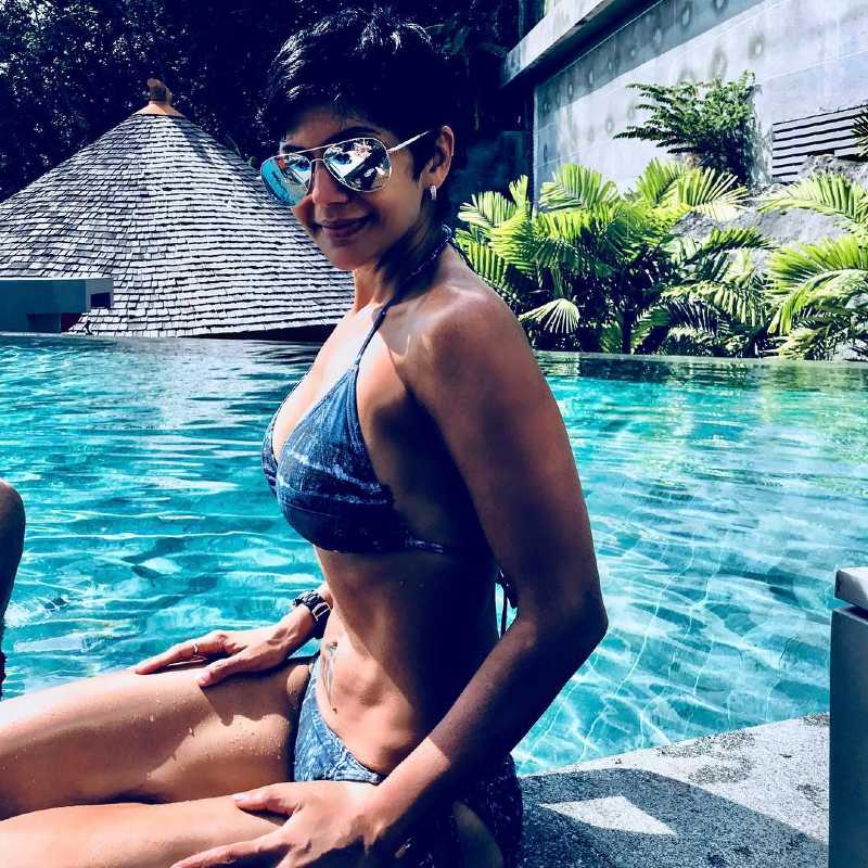 hot actress mandira bedi showing her bikini body - Mandira Bedi Bikini Pictures | Hottie Mandira Bedi Bikini Photos Will Leave You Grasping