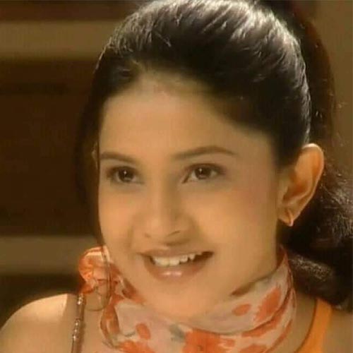 jennifer winget indian tv actress first show old - 10 Indian TV actresses and how they looked in their first TV show.