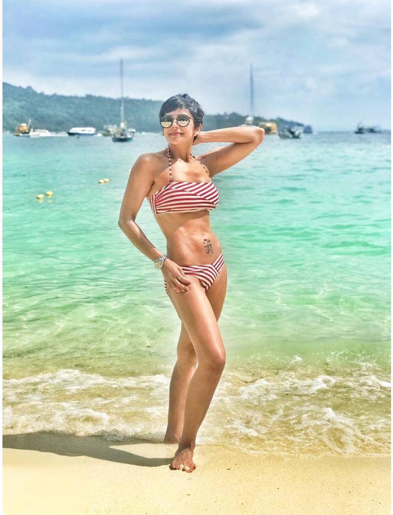 mandira bedi hot wet body in sea water - Mandira Bedi Bikini Pictures | Hottie Mandira Bedi Bikini Photos Will Leave You Grasping