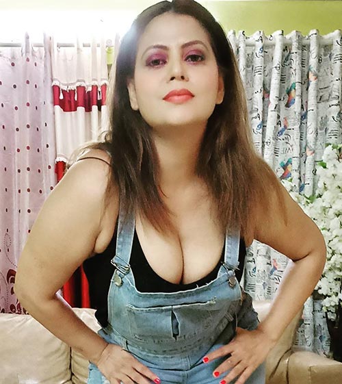 sapna 14 - 15 hot photos of Sapna Sappu in bikini and sarees (part 2) - bold Indian actress from Fliz Movies' Sapna Bhabhi and Sauteli.