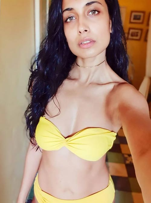 sarah jane dias in bikini hot actress tandav web series 16 - 21 hot bikini photos of Sarah Jane Dias from Tandav web series - actress who plays Ayesha Pratap Singh.