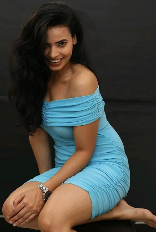 shalini 12 - Ullu App Breast Tax &amp; Laal Lihaaf actress Shalini Sahay - hot photos, wiki bio, web series and videos.